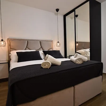 Luxury La Perla Apartamento Bibinje