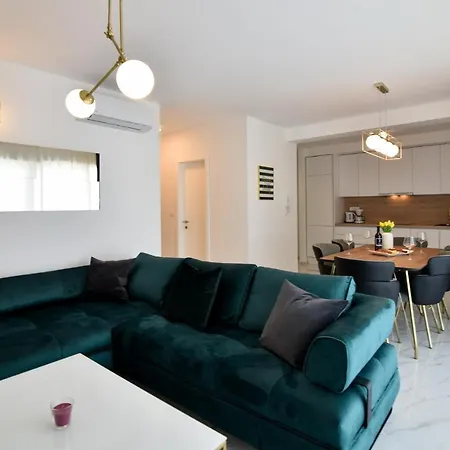 Apartment Luxury La Perla *