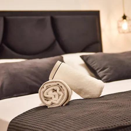 Apartment Luxury La Perla *