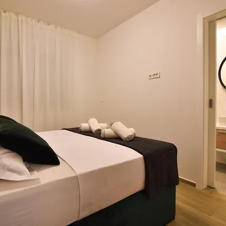 Luxury La Perla * ביבינייה