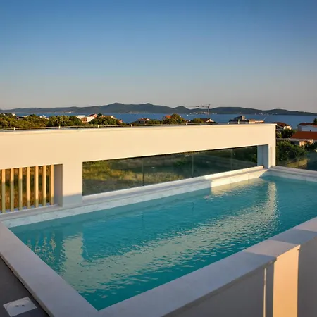 アパート Luxury La Perla