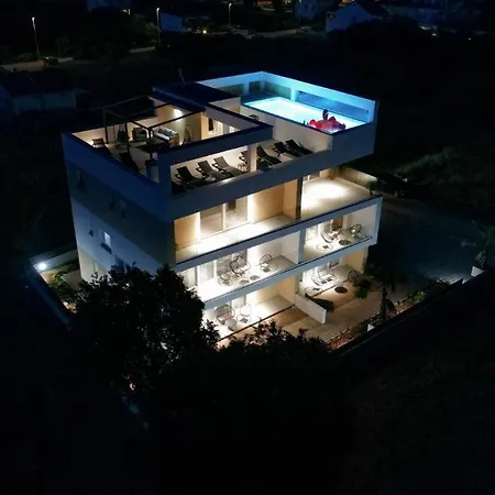 Luxury La Perla Appartement *