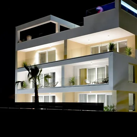 Luxury La Perla Appartement *